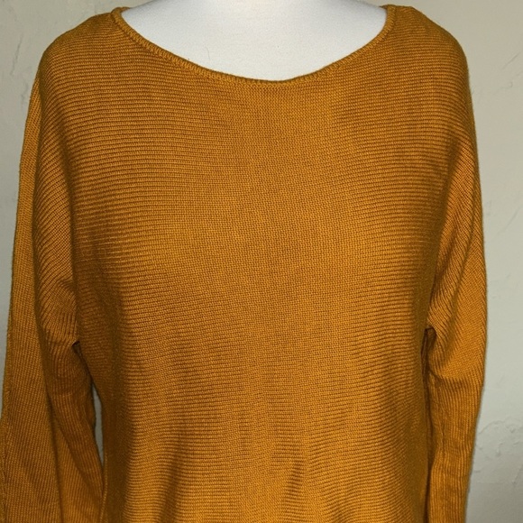 MICHAEL KORS marigold orange longsleeve sweater in women’s small - Picture 6 of 8